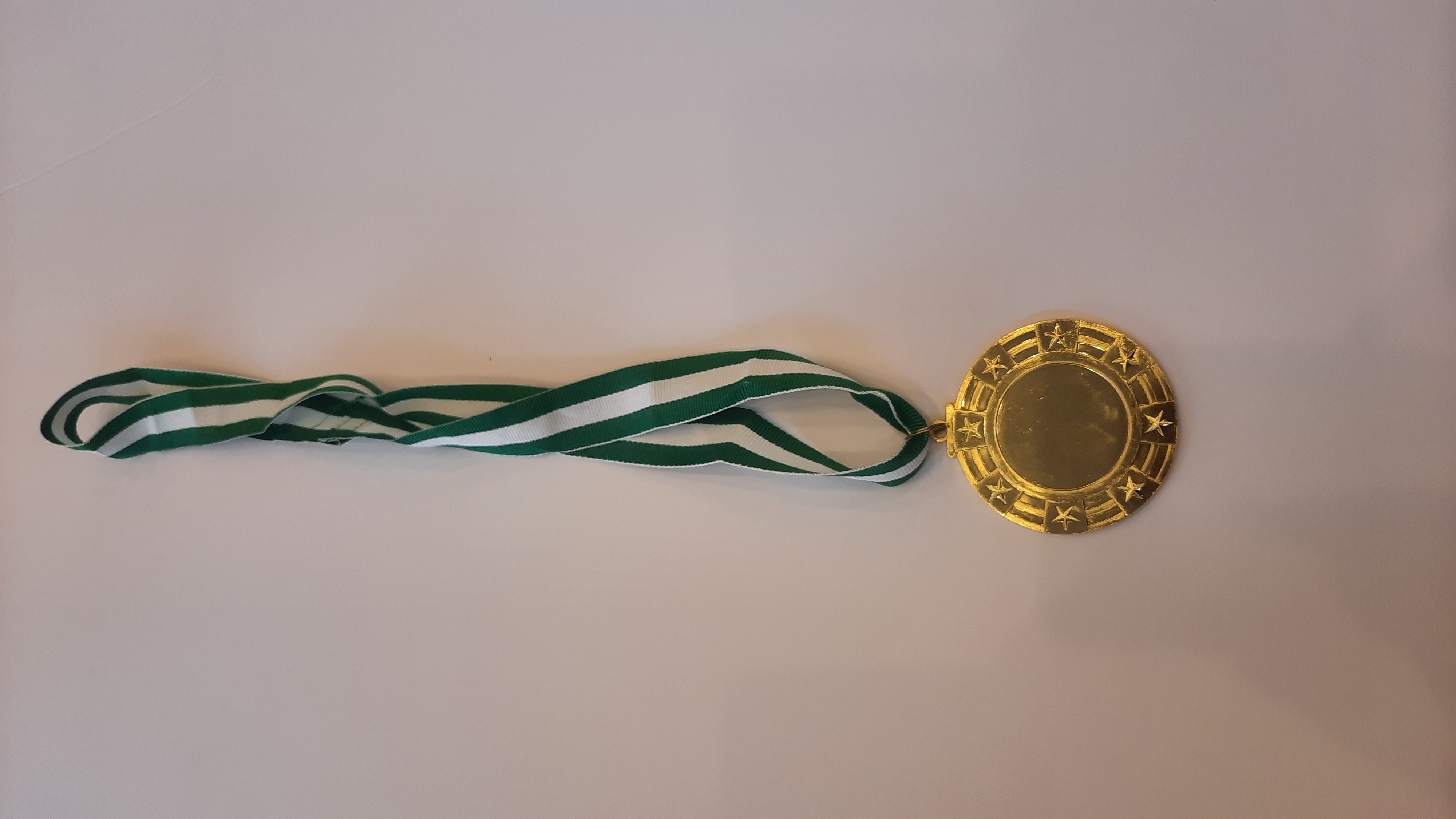 ميدالية ذهبي